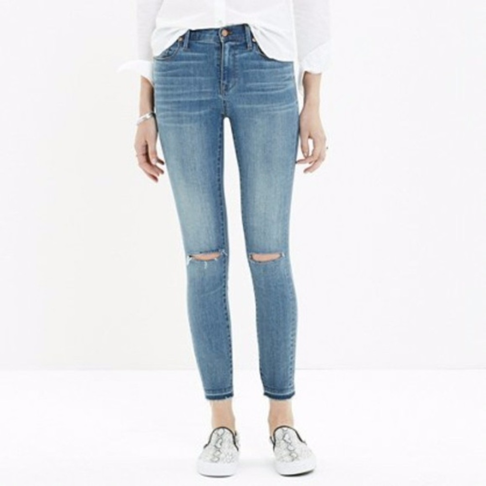 Madewell High Riser Skinny denim with ripped knee